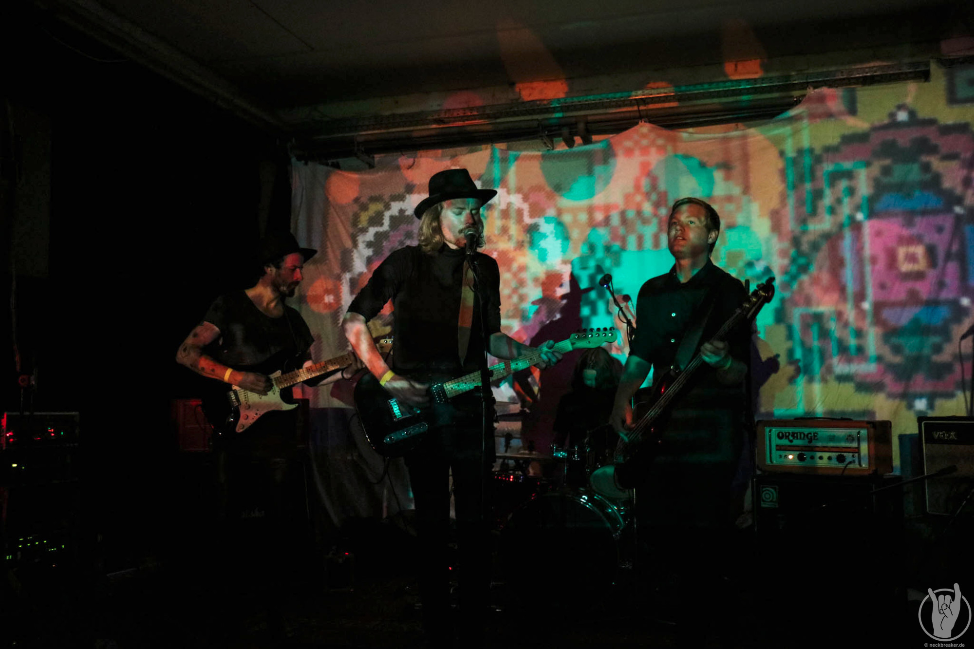 live 20170525 0407 MayflowerMadame live 20170525 0407 MayflowerMadame