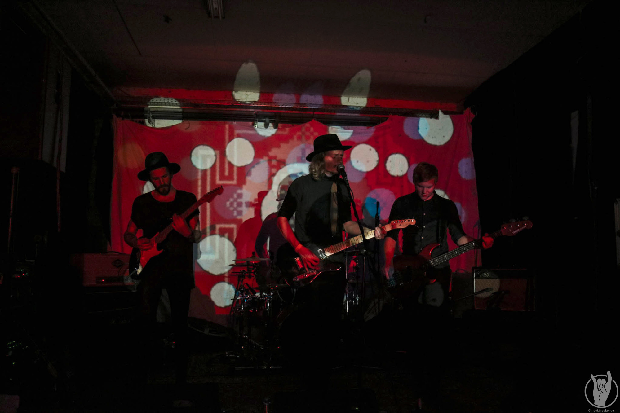 live 20170525 0414 MayflowerMadame live 20170525 0414 MayflowerMadame