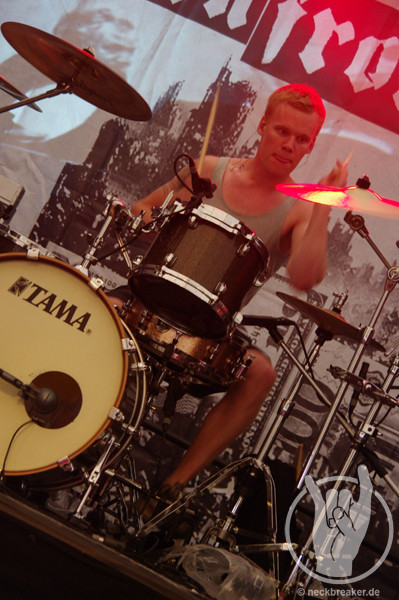 live 20130713 0901 bornfrompain live 20130713 0901 bornfrompain