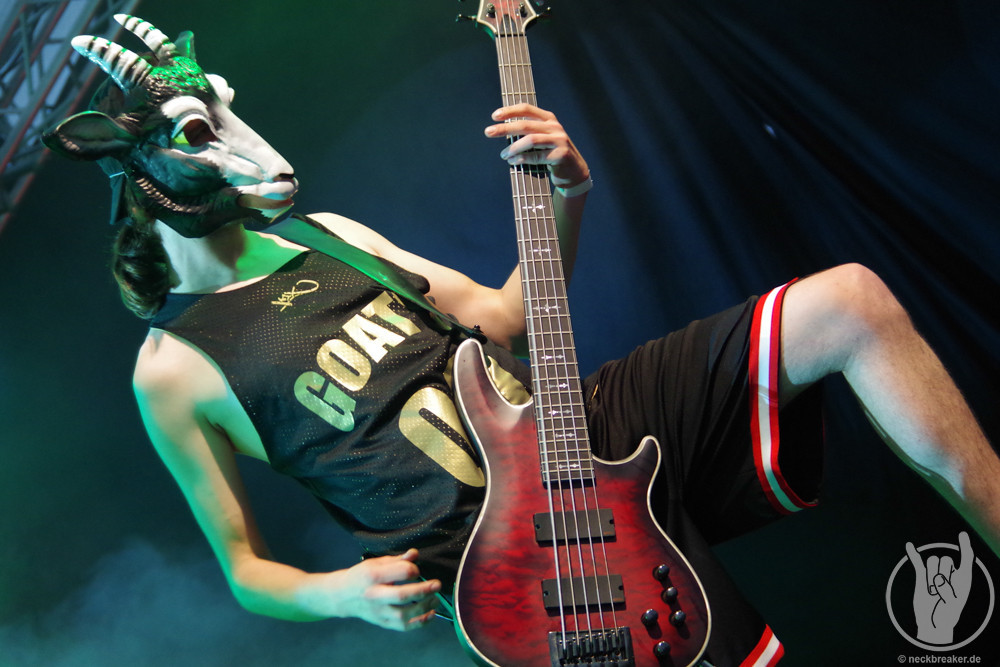 live 20140718 0908 milkingthegoatmachine live 20140718 0908 milkingthegoatmachine