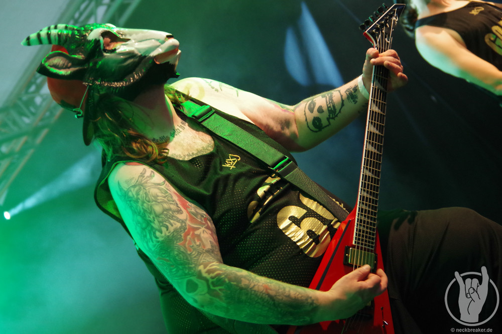 live 20140718 0909 milkingthegoatmachine live 20140718 0909 milkingthegoatmachine