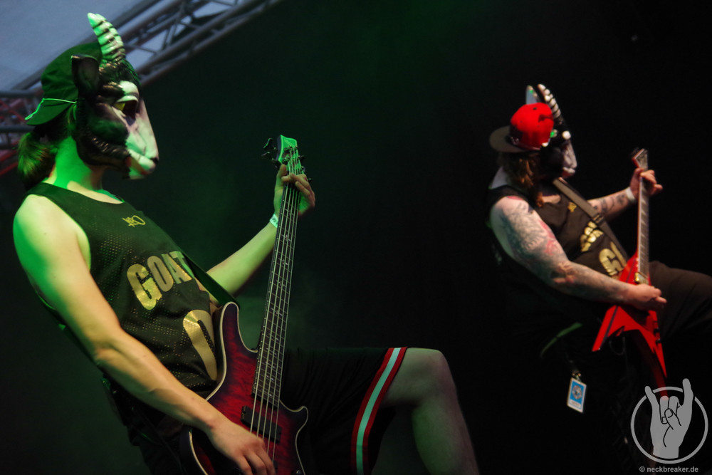 live 20140718 0912 milkingthegoatmachine live 20140718 0912 milkingthegoatmachine