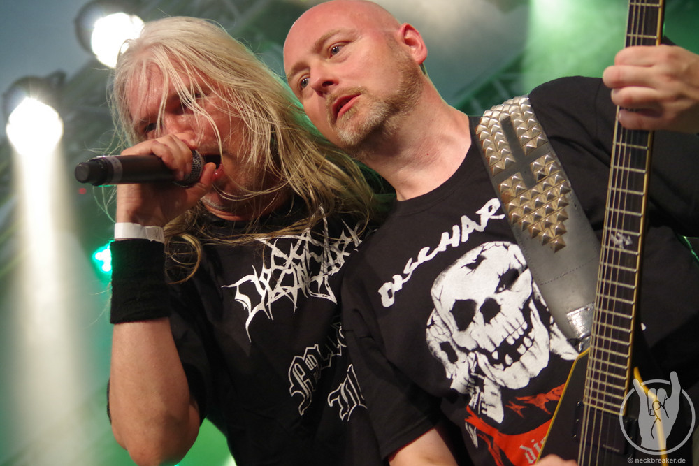 live 20140719 0904 hailofbullets live 20140719 0904 hailofbullets