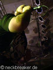 live 20131013 0110 Small