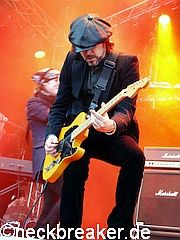 live 20150603 0202 quireboys