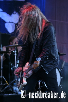 live 20180520 0603 backyardbabies