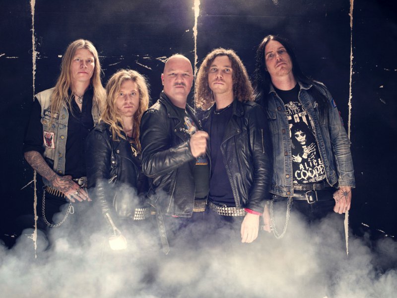 interview blacktrip 02
