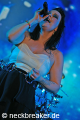 live_20120421_0303_klein