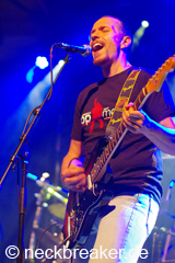 live 20140426 0101 hellowed