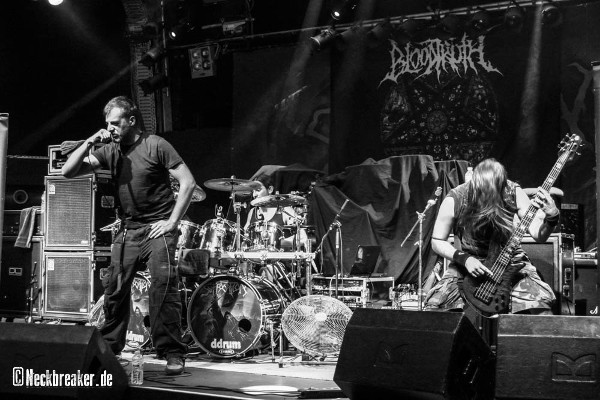 live 20150902 0102 bloodtruth small