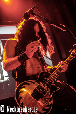 live 20171116 0202 wasp