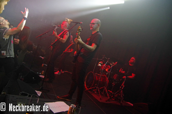live 20170308 02 01 PrettyMaids