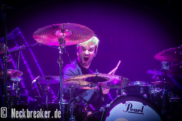 live 20221109 0103 Halestorm
