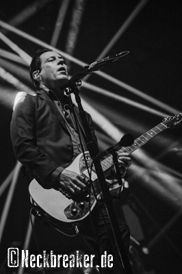 live 20231105 0316 the queens of the stone age