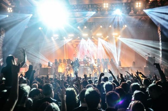 in extremo live