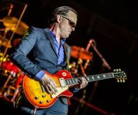 news 20200427 joebonamassa